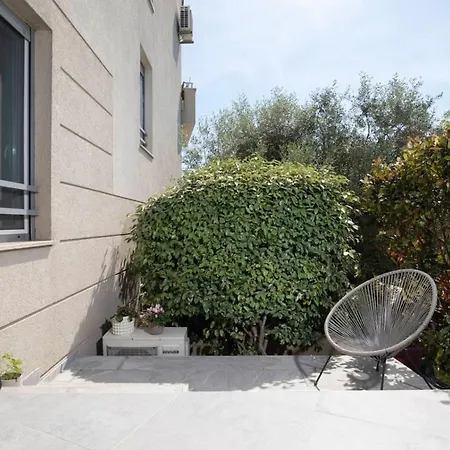 Apartman With Big Open Terrace Póla